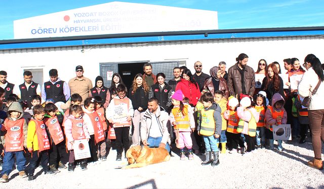 Yozgat’ta Erozyon Haftası Etkinliği: Öğrenciler Fidan Dikti Görev Köpekleri Performans Gösterdi