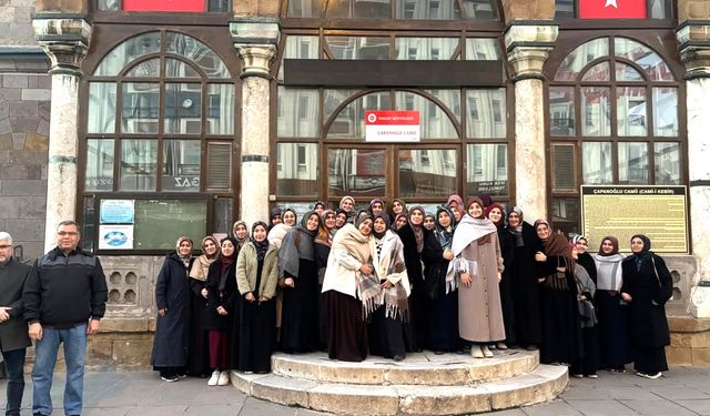 Üniversiteli ve Liseli Gençler Yozgat’ta Buluştu