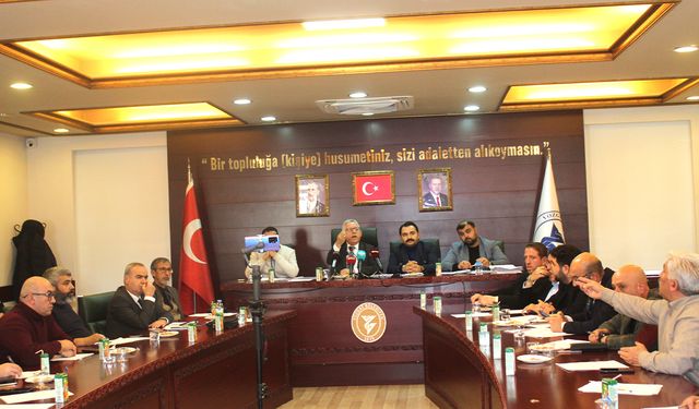 Yozgat Belediye Meclisi’nde Gergin Anlar: Toplantı Tatil Edildi