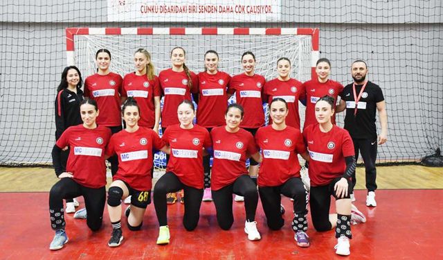 Yozgat’ın Namağlup Sultanları Süper Lig’e Koşuyor