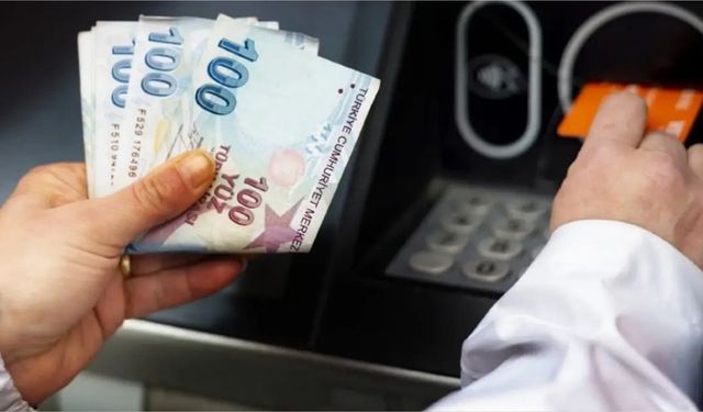 Kredi Notunu Düşüren Hata: Karttan Nakit Avans Çekenler Dikkat!