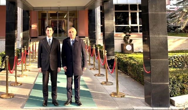 Şefaatli Belediye Başkanı Zeki Bozkurt’tan Ankara’da Eğitim Odaklı Ziyaret