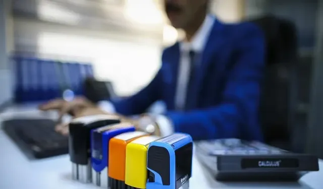 Üst Düzey Memurlara 30 Bin Lira Seyyanen Zam Düzenlemesi Komisyonu Geçti