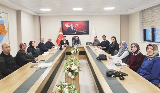 Yozgat’ta Öğretmen–Yazar Buluşması: Çocuk Edebiyatı Masaya Yatırıldı