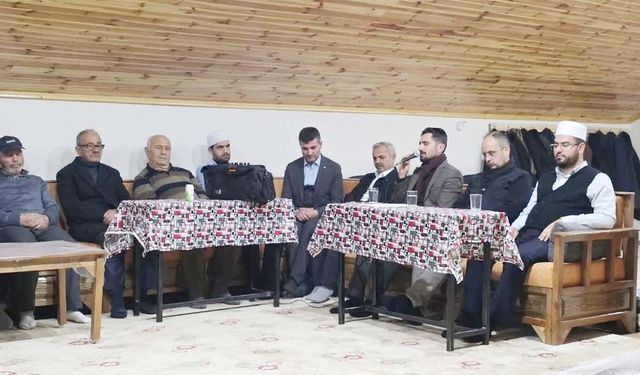 Çandır’da Salı Sohbetleri Manevi Atmosferiyle Gönülleri Buluşturdu