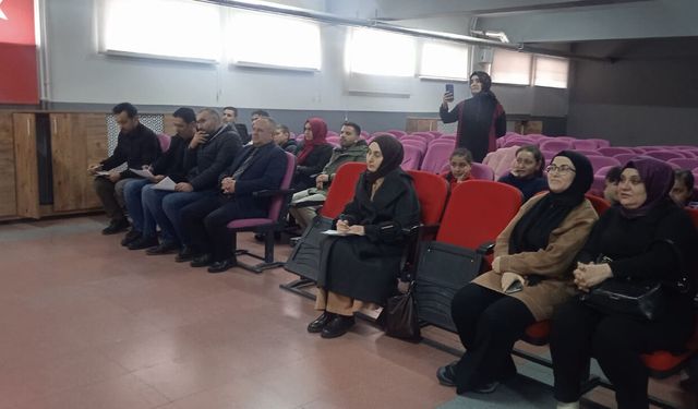 Sarıkaya’da İstiklal Marşı’nın Kabulü Coşkuyla Anıldı