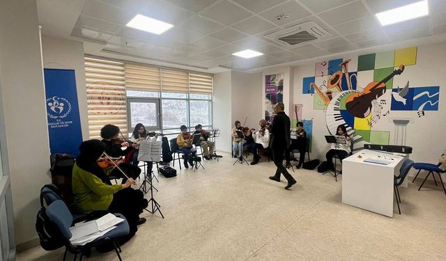 Yozgat Gençlik Merkezleri Yarıyıl Tatilinde de Çocukların Yanında