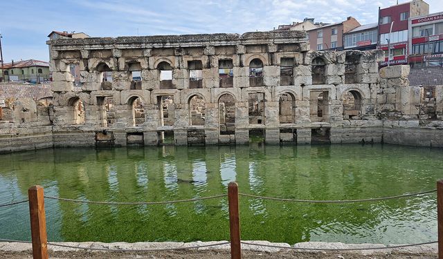 Yozgat’ta 2 Bin yıllık şifa merkezi ilgi görüyor