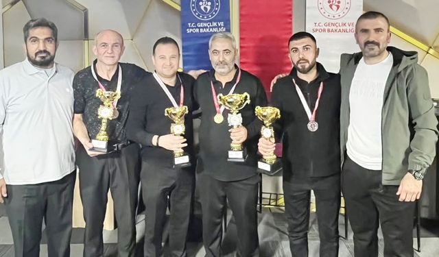 Yozgat’ta 3 Bant Bilardo İl Şampiyonası Nefes Kesti