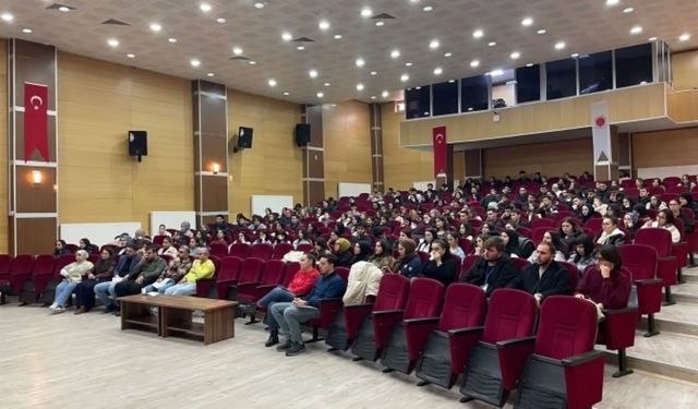 Yozgat Bozok Üniversitesi’nde Kariyer Planlama Etkinliği düzenlendi