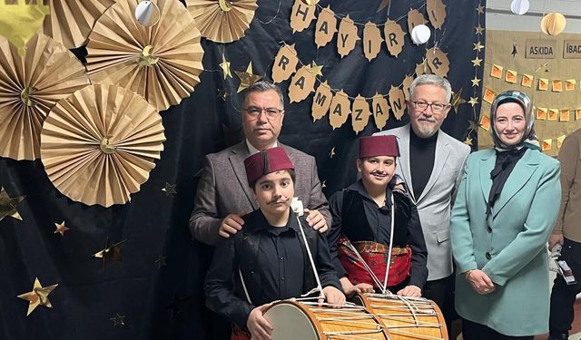 Yozgat AYÇ Koleji Kermesiyle Bayram Öncesi Çocukların Yüzü Güldü