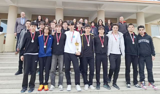 Ankara Pursaklar Fen Lisesi’nde Spor Coşkusu
