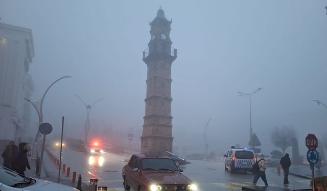 Yozgat’ta Yoğun Sis Etkili Oluyor