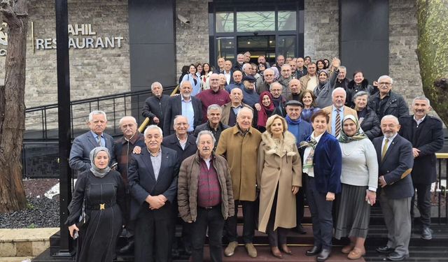 Yozgat Belediye Başkanı Dr. Kazım Arslan 44 yıl sonra buluştu