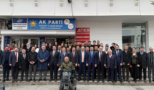 Yozgat’ta Siyasi Partiler Bayramda Buluştu: AK Parti ve MHP’de Yoğun Katılımlı Bayramlaşma