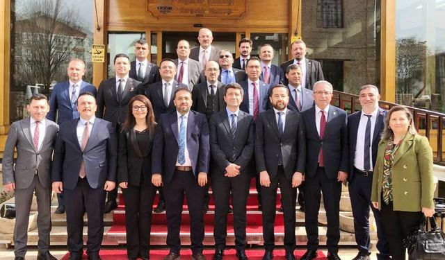 Yozgat Barosu’ndan ÇABA Projesi Hamlesi: Çocuk Dostu Adalet Eğitimi ve Bölge Toplantılarına Yoğun Katılım