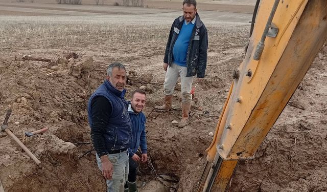 Çandır’da Patlayan Su Borusu Tamir Edildi: İlçeye Su Verilmeye Başlandı