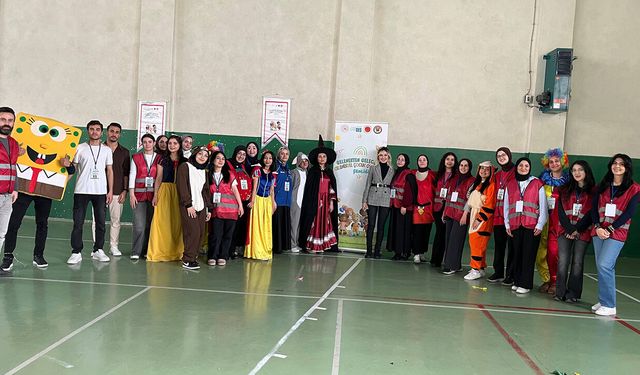Yozgat’ta Geleneksel Çocuk Oyunları Şenliği Coşkusu