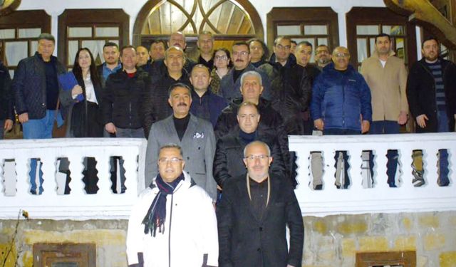 Yozgat’ta Eğitimde Kritik Zirve: 5 İl "Kriz Liderliği" İçin Tarihi Konakta Buluştu