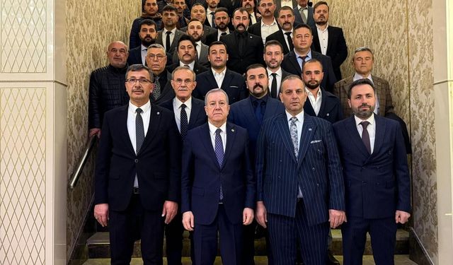 MHP’li Sadir Durmaz Pursaklar İftarında Şehit Aileleri ve Gazilerle Buluştu