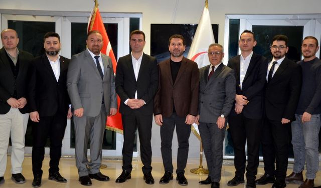 Sarıkaya Kaymakamı Mubin Demirkıran Sağlık Çalışanlarıyla iftarda buluştu