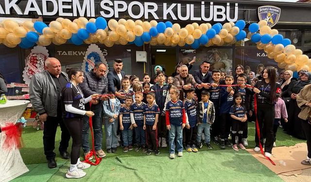 Şefaatli Akademi Spor Kulübü Açıldı: İlçede Spor Vizyonuna Yeni Dönem