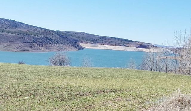 Yozgatlı Çiftçinin Yüzü Gülüyor: Uzunlu Barajı’nda Sular Yükseliyor!