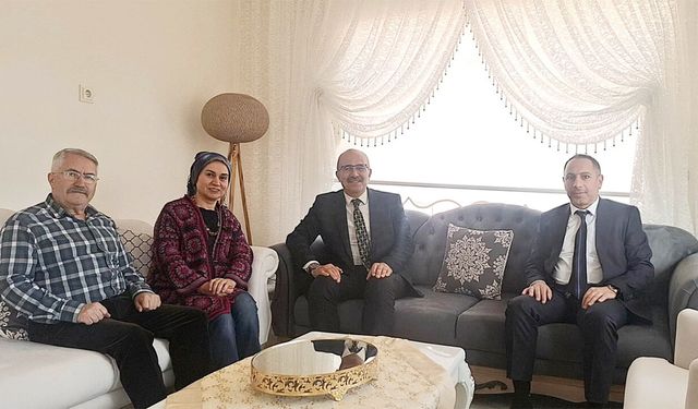 Yozgat’ta Emekli Eğitimcilere Vefa: Ferdaniye Ünlüoğlu’na Anlamlı Ziyaret