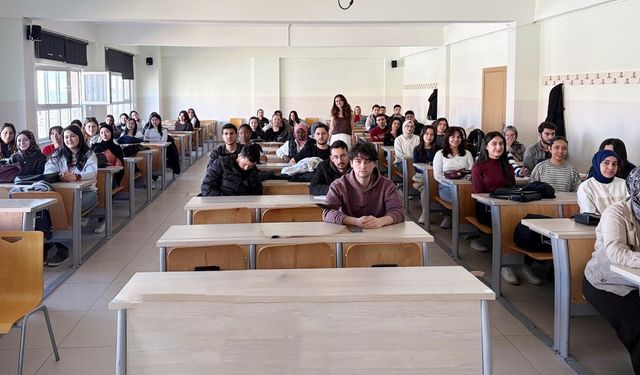 Dijital Çağın "Yalnızlık" Paradoksu Bozok Üniversitesi’nde Masaya Yatırıldı