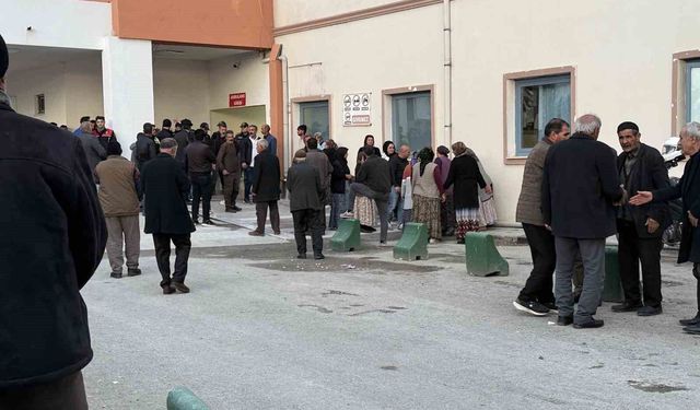 Serhat diyarında acı olay: 2 ölü, 6 yaralı