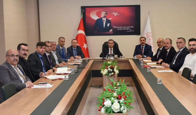 Yozgat’ta Okul Güvenliği İçin Kritik Toplantı: Yeni Önlemler ve Stratejiler Masaya Yatırıldı