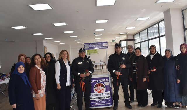 Yozgat’ta Alya Bebek Gönüllülerinden Polis Haftası Sürprizi: Emniyet Ekiplerine Çiçekli Kutlama