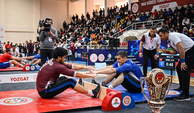 Yozgat’ta Dev Organizasyon: Mas Güreşi Türkiye Şampiyonası Başladı