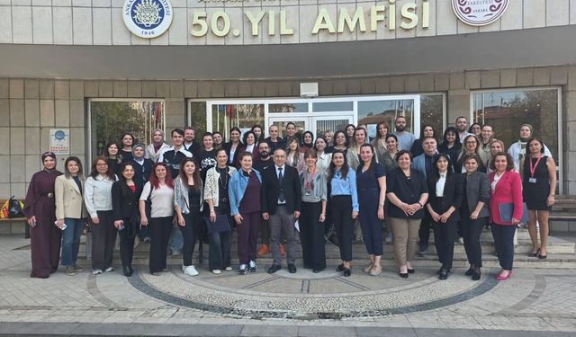 Ankara Üniversitesi’nde Hematopoetik Kök Hücre Nakli Hemşireliği Kursu