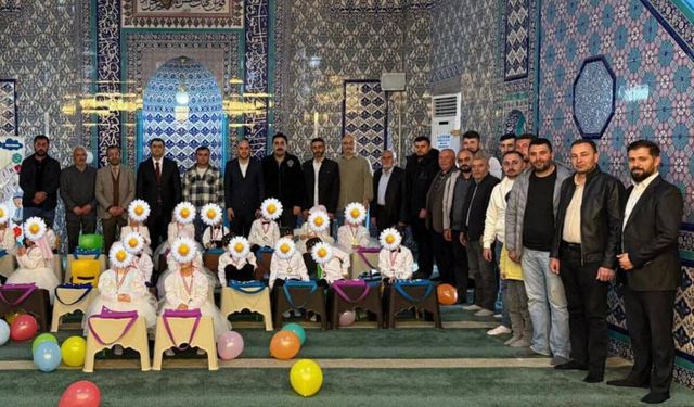 Akdağmadeni’nde Minik Yüreklerin Kur’an Sevinci: Haseki Camii’nde Anlamlı Program