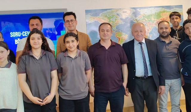 TÜBİTAK Bilim Söyleşileri’nde Çevreci Mühendislik Anlatıldı: Hakan Yurtkuran Öğrencilerle Gemerek’te Buluştu