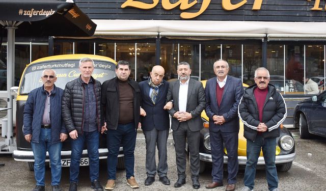Yozgat’ta “Yemediğimiz Yedirmeyiz” Parolası Gönülleri Kazandı: İş Dünyası ve Dernek Başkanlarından Memleket Buluşması