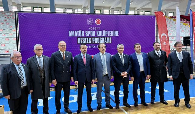 Yozgat’ta Amatör Spor Kulüplerine 10 Milyon TL’lik Spor Malzemesi Desteği