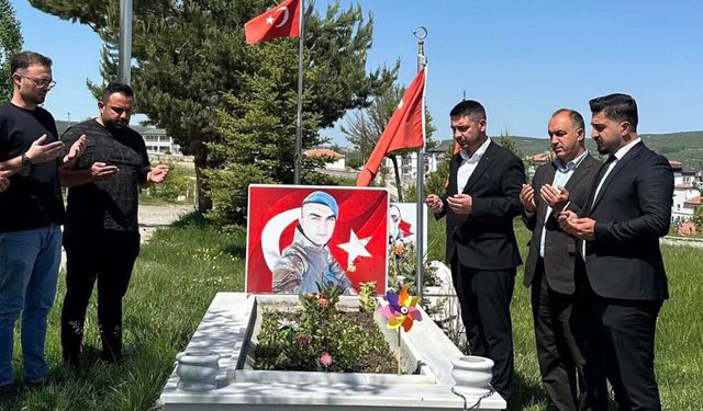 Anahtar Parti Akdağmadeni Teşkilatından Şehide vefa