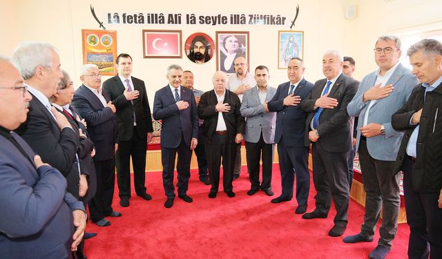 Yozgat’ta Yukarı Elmahacılı Köyü’nde Yenilenen Cemevi Hizmete Açıldı