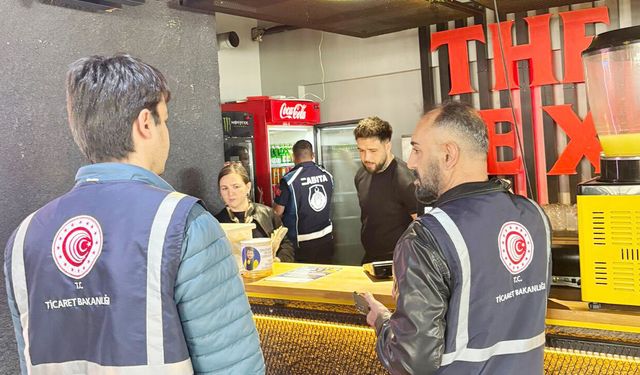 Akdağmadeni’nde Asayiş ve Trafik Uygulaması: 126 Şahıs Sorgulandı, 85 Araç Denetlendi
