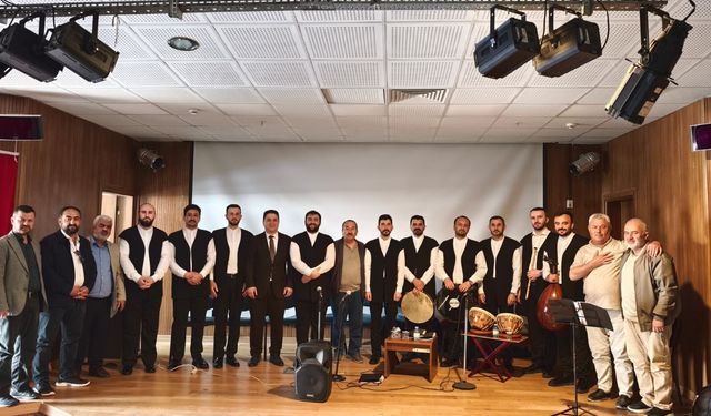 Şefaatli’de Dini Musiki Dinletisine Yoğun İlgi