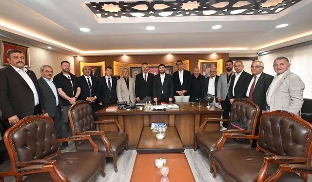 Yozgatlı Dernekler Federasyonu’ndan Murat Sungur’a Hayırlı Olsun Ziyareti