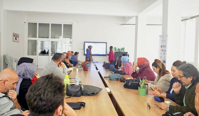 Yozgat’ta Eğitimde Dönüşüm: “Yenilikçi Sınıflar ve 4C Becerileri” Eğitimi Tamamlandı