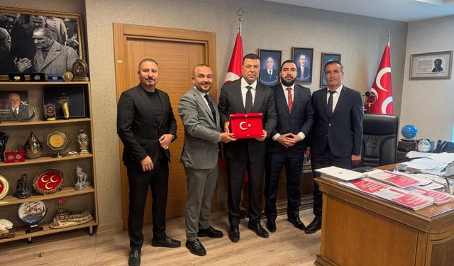 Mamak Müteahhitler Derneği’nden MHP Genel Merkezi’ne Ziyaret