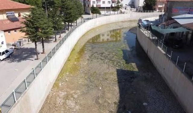 Şefaatli’de Taşkın Riskine Karşı Hayati Proje: Başkan Bozkurt’tan Dere Islahı Vurgusu