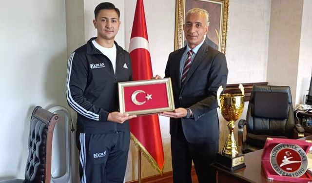Gölbaşı’na Dünya Kupası Gururu: Battal Yurttakalan Kick Boks Dünya Şampiyonu Oldu