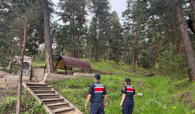 Çayıralan’da Jandarmadan Orman Yangınlarına Karşı Farkındalık Seferberliği
