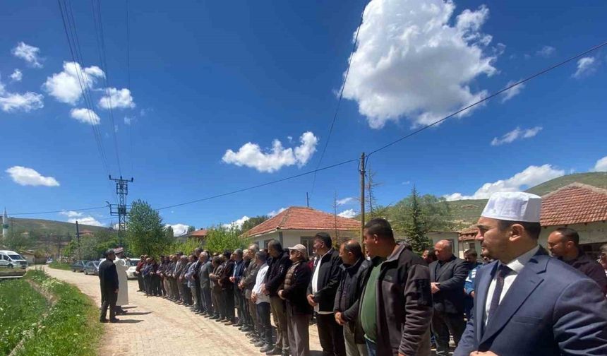 Sarıkaya’da vatandaşlar yağmur duasına çıktı