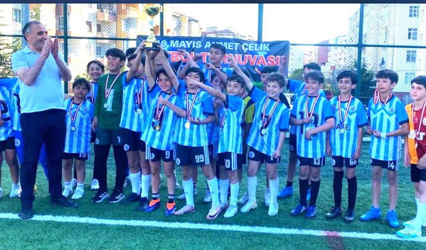 Yozgat’ta Arkın Atasoy Spor Kulübü’nden Göz Kamaştıran Şampiyonluk!